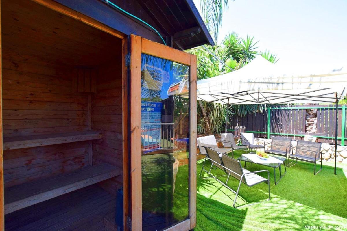 בית הארחה קרוב לכנרת Kefar Hittim Bet Exterior photo